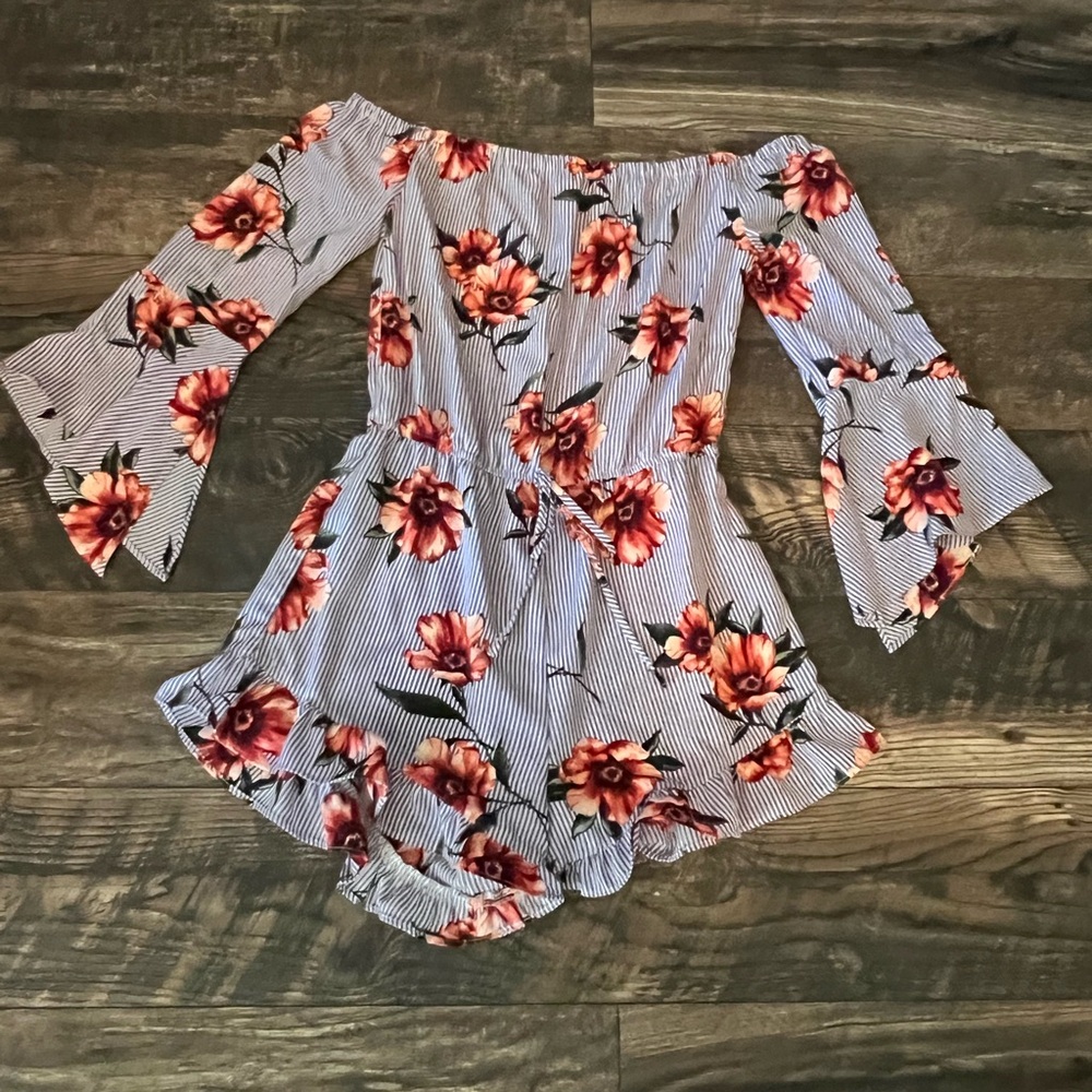 Off shoulder romper